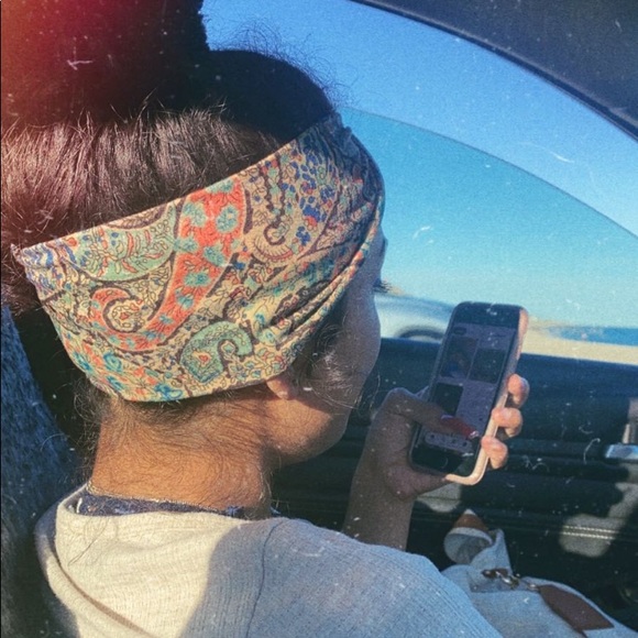 Meet your Posher, Ronyca - Picture 1 of 1